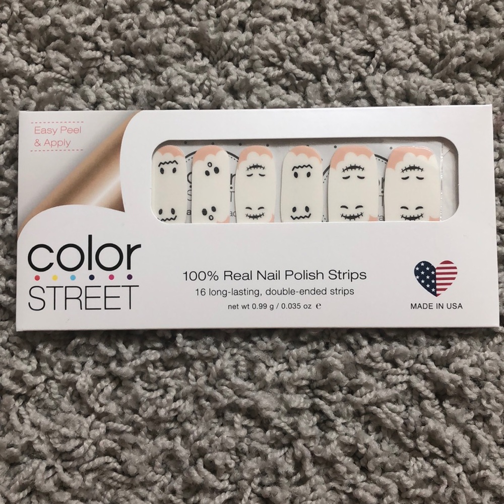 Color Street Ghostess with the Mostest Nail Strips